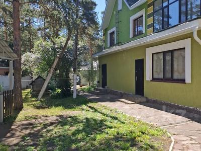 Отдельный дом · 7 комнат · 240 м², Лол 8 за 500 000 〒 в 