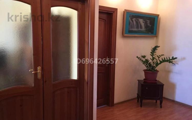 4-комнатная квартира · 73.1 м² · 3/9 этаж, Тауке хана 32 — Центральный парк за 37.5 млн ₸ в Шымкенте, Аль-Фарабийский р-н — фото 2