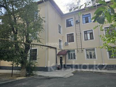 3-комнатная квартира · 62.18 м² · 3/3 этаж, Каленова 1 — Каленова Алтынсарина за 15 млн ₸ в Кентау