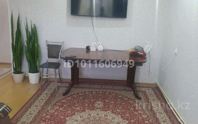 2-комнатная квартира · 55 м² · 3/5 этаж, мкр 8, братья жубановых 308/2 за 18.5 млн ₸ в Актобе — фото 2