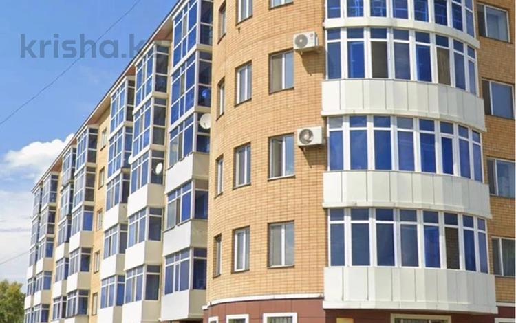 2-бөлмелі пәтер · 53.3 м² · 5/5 қабат, Набережная 64А, бағасы: 25.5 млн ₸ в Щучинске — фото 2