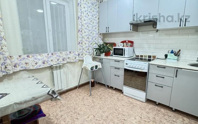 3-бөлмелі пәтер · 70.6 м² · 5/5 қабат, Есенберлина 8/2, бағасы: 28.5 млн ₸ в Усть-Каменогорске — фото 2