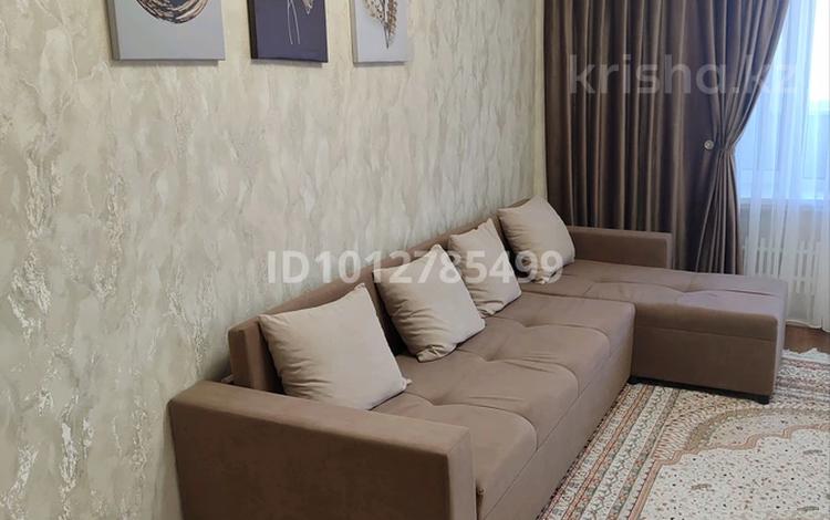 2-бөлмелі пәтер · 60 м² · 5/9 қабат, 13-ш/а. — Анвар ,банк Рбк, бағасы: 12 000 ₸ в Актау, 13-й мкр — фото 11