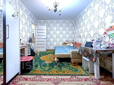 2-комнатная квартира, 42.8 м², 3/5 этаж, мкр Аксай-1 за 26.3 млн 〒 в Алматы, Ауэзовский р-н