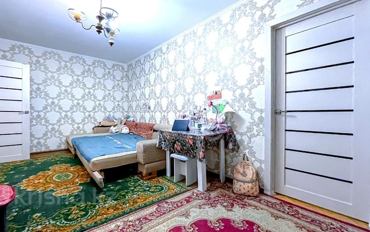2-комнатная квартира, 42.8 м², 3/5 этаж, мкр Аксай-1 за 26.3 млн 〒 в Алматы, Ауэзовский р-н — фото 9