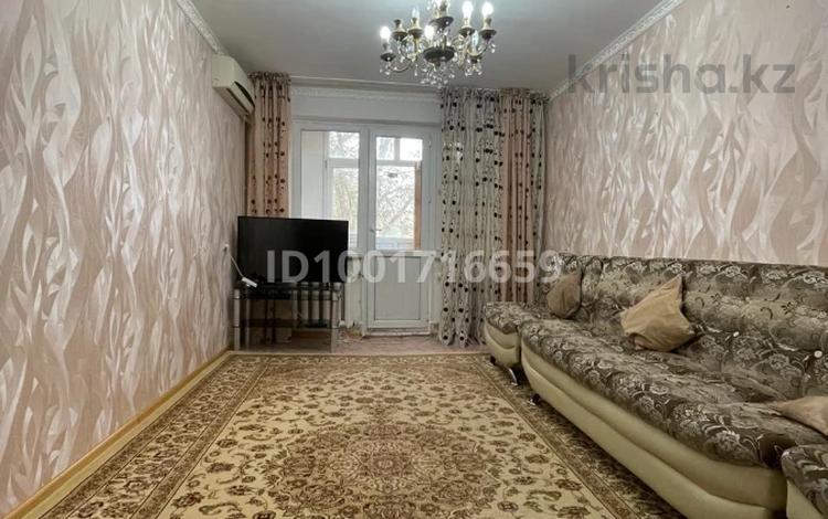 2-бөлмелі пәтер · 45 м² · 2/5 қабат, 3 мкр 35 — Школы № 18, бағасы: 7.5 млн ₸ в Кульсары — фото 9