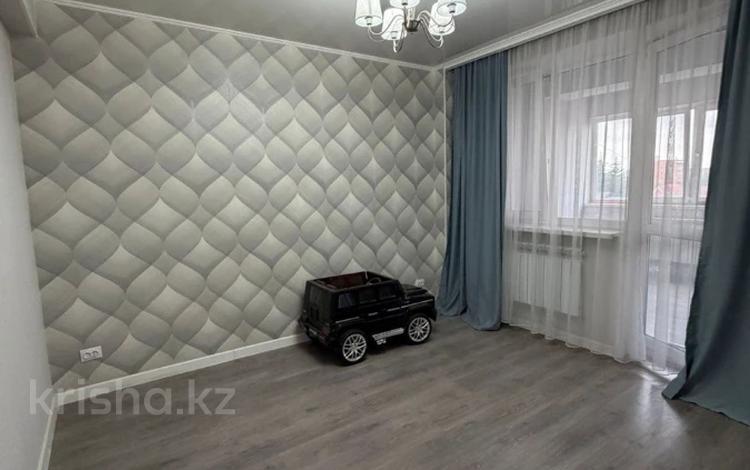3-комнатная квартира · 103 м² · 4/5 этаж, Аль-Фараби за 71 млн ₸ в Алматы, Медеуский р-н — фото 2