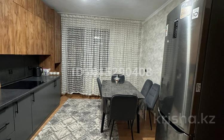3-комнатная квартира · 80 м² · 11/12 этаж, Сыганак 2 за 42 млн ₸ в Астане, Нура р-н — фото 2