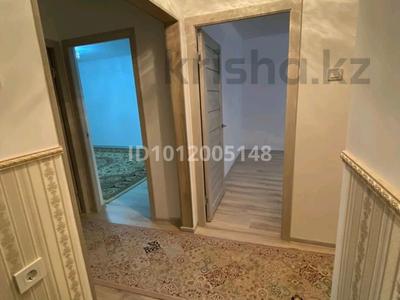 3-бөлмелі пәтер · 72 м² · 5/5 қабат, ул. Адмирал Льва Владимирского — Возле школы #16, садик Жас батыр, Областной роддом, бағасы: 180 000 ₸ в Атырау, мкр Авангард-2