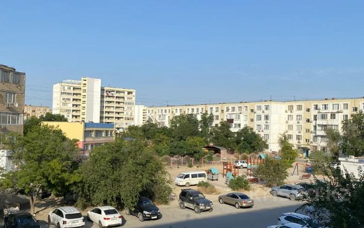 3-бөлмелі пәтер · 70 м² · 3/5 қабат, 12-ш/а. 15, бағасы: 20 млн ₸ в Актау, 12-й мкр — фото 2
