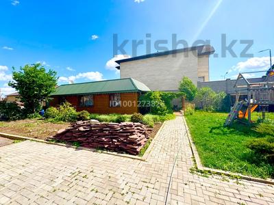 Продажа домов и дачи в Карагандинской обл.: Отдельный дом · 4 комнаты · 80 м² · 12 сот., мкр Кунгей — 2 улица за 47 млн 〒 Отдельный дом · 4 комнаты · 80 м² · 12 сот., мкр Кунгей — 2 улица за 47 млн 〒 в Караганде, Казыбек би р-н