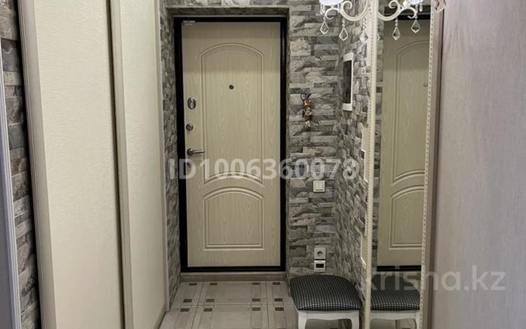 3-комнатная квартира · 201.4 м² · 3/3 этаж, Ак. Сатпаева 316 за 87 млн ₸ в Павлодаре — фото 2