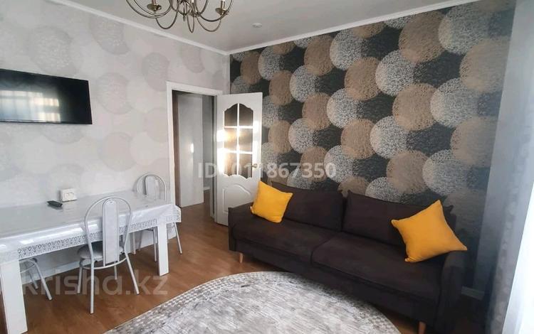 2-комнатная квартира · 60 м² · 6/9 этаж, Алтынсарина 32 за 18 000 ₸ в Костанае — фото 2