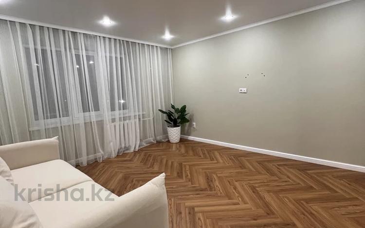 2-комнатная квартира · 54 м² · 5/6 этаж, мкр Жана Орда 11 за 25.5 млн ₸ в Уральске — фото 6