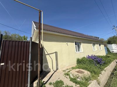 Жеке үй · 3 бөлме · 110 м² · 6 жүзд., Досмухамедова 99, бағасы: 34 млн ₸ в Уральске