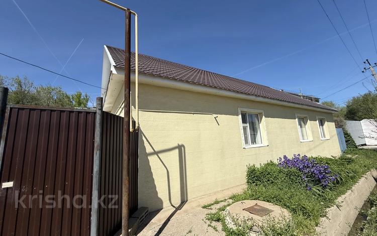 Жеке үй · 3 бөлме · 110 м² · 6 жүзд., Досмухамедова 99, бағасы: 34 млн ₸ в Уральске — фото 2