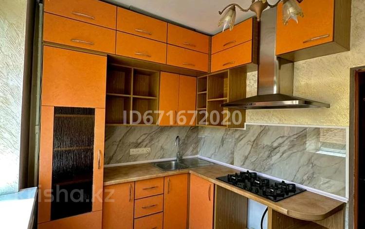 1-комнатная квартира · 40 м² · 3/5 этаж, мкр Жетысу-1 54 за 250 000 ₸ в Алматы, Ауэзовский р-н — фото 16