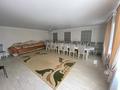 Отдельный дом · 6 комнат · 260 м² · 6 сот., Керей хана 68А — Жургенова за 25 млн ₸ в Актобе, мкр. Курмыш
