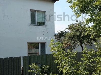 Үйдің бір бөлігі · 5 бөлме · 120 м² · 6 жүзд., Карла Маркса 74, бағасы: 35 млн ₸ в Шахтинске