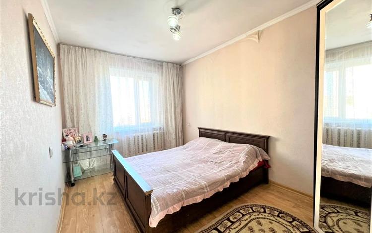 3-комнатная квартира · 63 м² · 8/9 этаж, мкр Юго-Восток, Шахтеров 7 за 26 млн ₸ в Караганде, Казыбек би р-н — фото 8