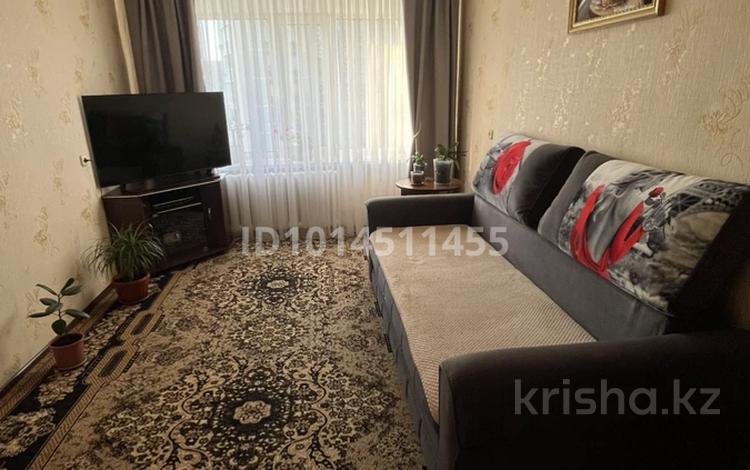 2-бөлмелі пәтер · 42 м² · 4/5 қабат, 3 микрорайон 5, бағасы: 12.5 млн ₸ в Лисаковске — фото 2