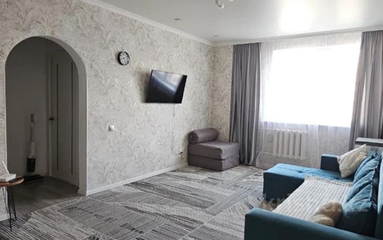 2-бөлмелі пәтер · 61 м² · 11/14 қабат, Бауыржан Момышулы 16, бағасы: 28.5 млн ₸ в Астане, Алматы р-н — фото 2