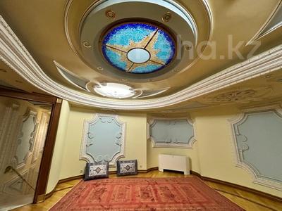 10-бөлмелі пәтер · 579 м² · 8/10 қабат, Достык, бағасы: 488 млн ₸ в Алматы, Медеуский р-н