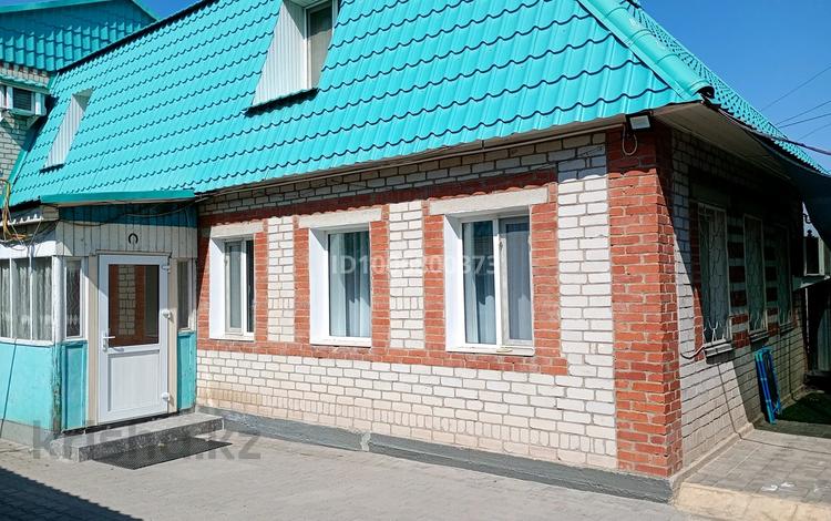 Жеке үй · 7 бөлме · 93.4 м² · 6 жүзд., Пушкина — Иманова Пушкина, бағасы: 37 млн ₸ в Актобе, мкр Москва — фото 2