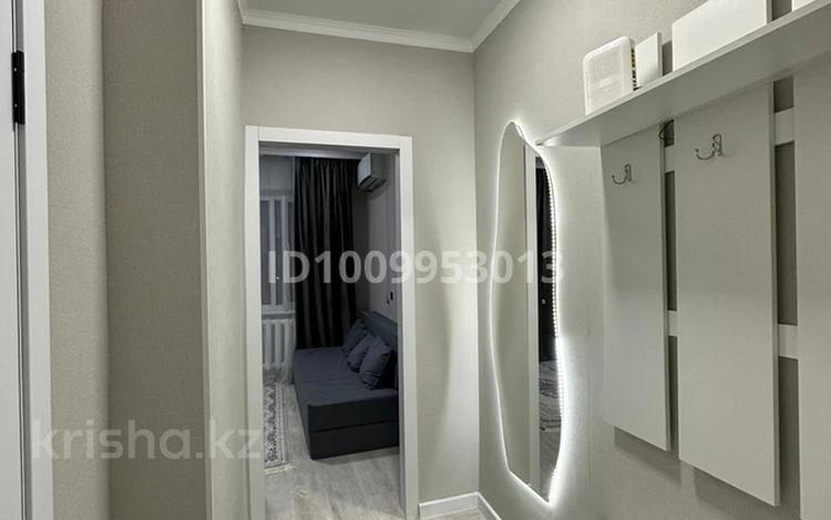 1-комнатная квартира · 33.9 м² · 6/9 этаж, Мкр шашубая 3 за 15 000 〒 в Балхаше — фото 2
