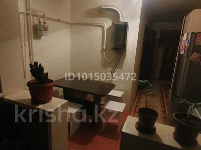 3-комнатная квартира · 65 м² · 2/5 этаж, 13-й микрорайон 204а — Уалиханова 204а за 25 млн ₸ в Шымкенте, Енбекшинский р-н