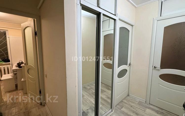 2-бөлмелі пәтер · 46 м² · 1/4 қабат, мкр №1 77, бағасы: 260 000 ₸ в Алматы, Ауэзовский р-н — фото 2