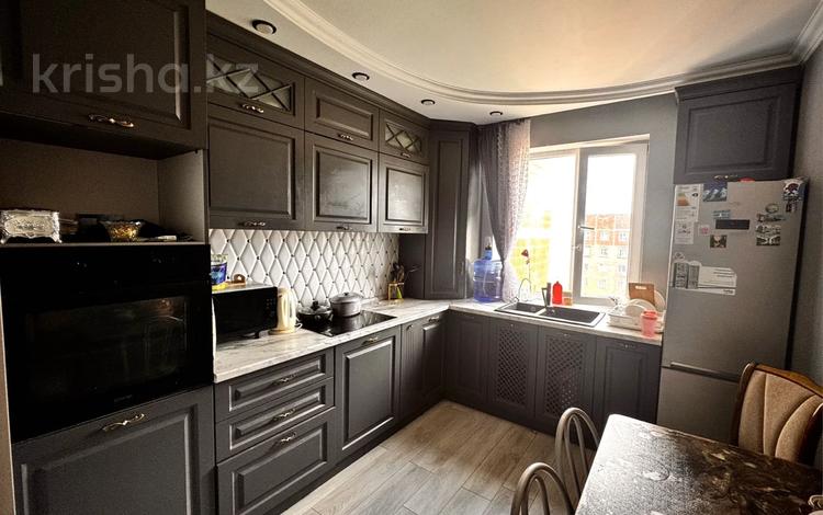 3-комнатная квартира · 65 м² · 9/10 этаж, мкр Юго-Восток, Мкр Степной 3 за 28 млн ₸ в Караганде, Казыбек би р-н — фото 2