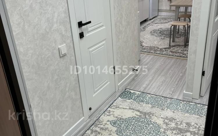 1-бөлмелі пәтер · 38 м² · 1/10 қабат, 12-ш/а. 33, бағасы: 12.8 млн ₸ в Актау, 12-й мкр — фото 2