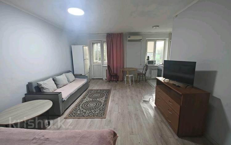1-комнатная квартира · 32 м² · 2/4 этаж, Розыбакиева — Тимирязева за 13 000 ₸ в Алматы, Бостандыкский р-н — фото 12