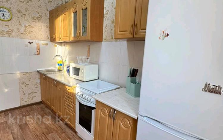 2-комнатная квартира · 48 м², Сейфуллина 24 — Желтоксана за 210 000 ₸ в Астане — фото 2