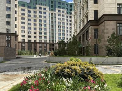 3-комнатная квартира · 112 м² · 2/12 этаж, Шамши Калдаяков 8 за 108 млн 〒 в Астане, Сарайшык р-н