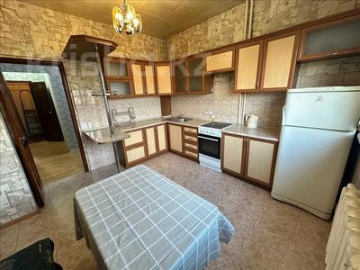 2-бөлмелі пәтер · 60 м² · 4/5 қабат, Богенбай Батыра 313, бағасы: 35 млн 〒 в Алматы, Алмалинский р-н