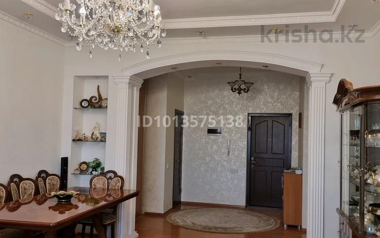 3-бөлмелі пәтер · 93 м² · 7/16 қабат, Республики 7/2, бағасы: ~ 69 млн ₸ в Астане, Сарыарка р-н — фото 7