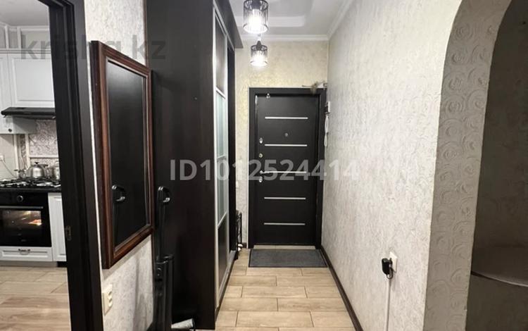 3-бөлмелі пәтер · 76 м² · 1/9 қабат, мкр Жетысу-2 10, бағасы: 63 млн ₸ в Алматы, Ауэзовский р-н — фото 2