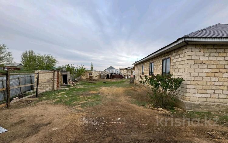 Отдельный дом · 5 комнат · 170 м² · 10 сот., Набережная за 17 млн ₸ в Алге — фото 2