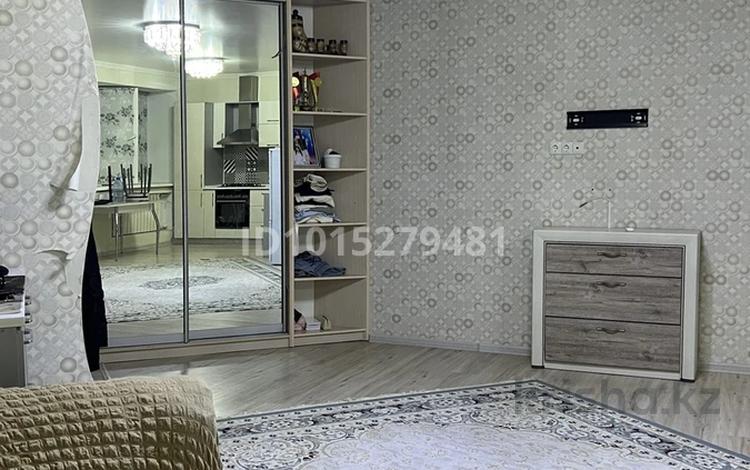 2-комнатная квартира · 40 м² · 5/5 этаж, мкр. Алтын орда — Микрорайон Алтын Орда, 20в за 190 000 ₸ в Актобе — фото 2