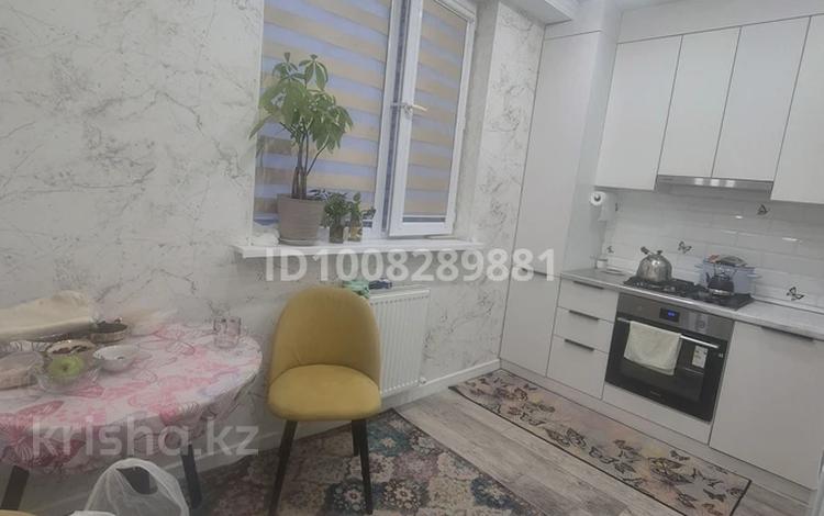 3-комнатная квартира · 83.8 м² · 3/6 этаж, 17-й мкр 79 за 34 млн ₸ в Актау — фото 2