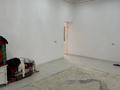 Отдельный дом · 6 комнат · 350 м² · 8 сот., Абдирова 47 — Абая улица за 100 млн ₸ в Жезказгане — фото 40
