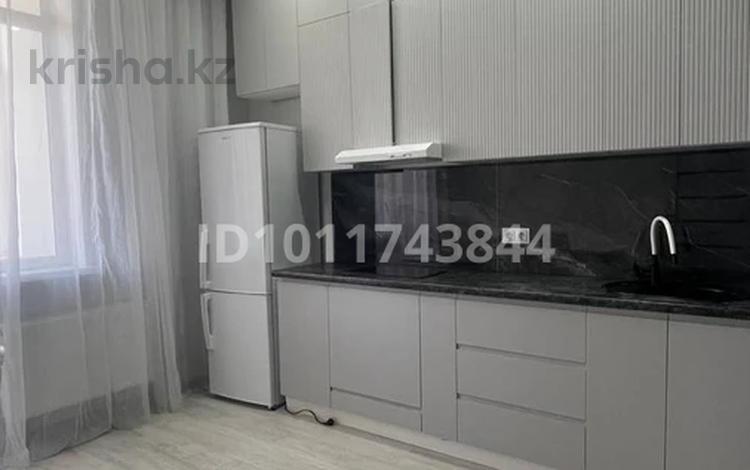 1-бөлмелі пәтер · 42 м² · 4/13 қабат, ул. Жумекена Нажимеденова 29/1, бағасы: 26 млн ₸ в Астане, Сарайшык р-н — фото 2