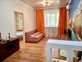 2-комнатная квартира · 42 м² · 1/3 этаж, Айтиева 76 за 250 000 ₸ в Алматы, Алмалинский р-н — фото 2
