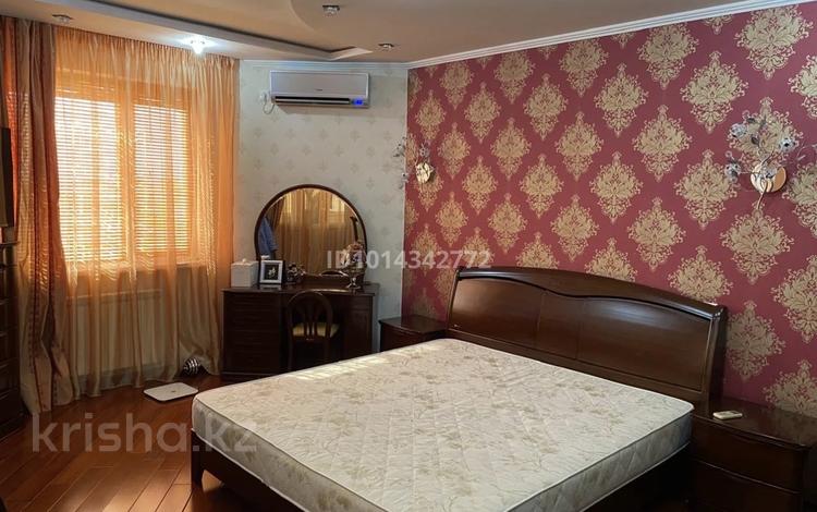 3-комнатная квартира · 115 м² · 7/9 этаж, 14-й мкр 59А за 39.5 млн ₸ в Актау — фото 12