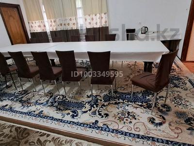Отдельный дом · 6 комнат · 250 м², Сазда-1, Оспанова — Абулхаир хана за 550 000 〒 в Актобе