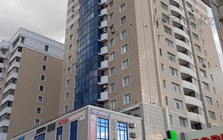 3-комнатная квартира, 80 м², 6/12 этаж помесячно, Сарыарка