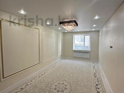 3-бөлмелі пәтер · 90 м² · 1/5 қабат, мкр. Алтын орда, бағасы: 32 млн ₸ в Актобе