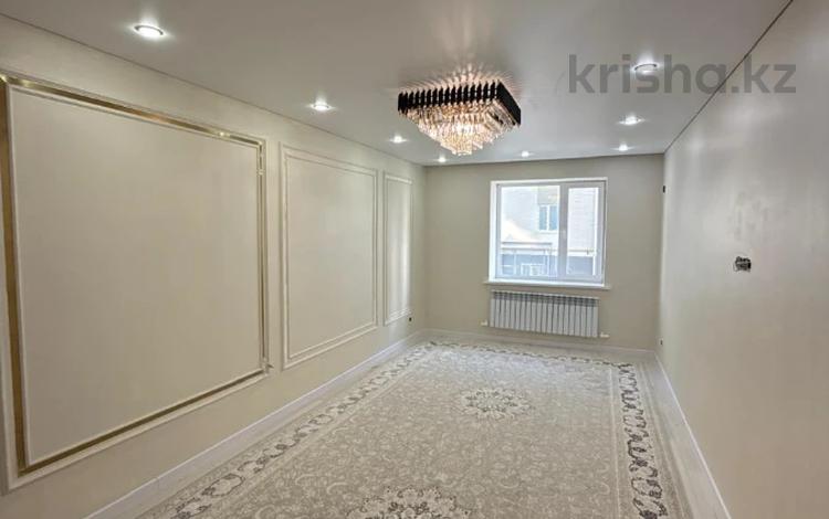 3-бөлмелі пәтер · 90 м² · 1/5 қабат, мкр. Алтын орда, бағасы: 32 млн ₸ в Актобе — фото 2